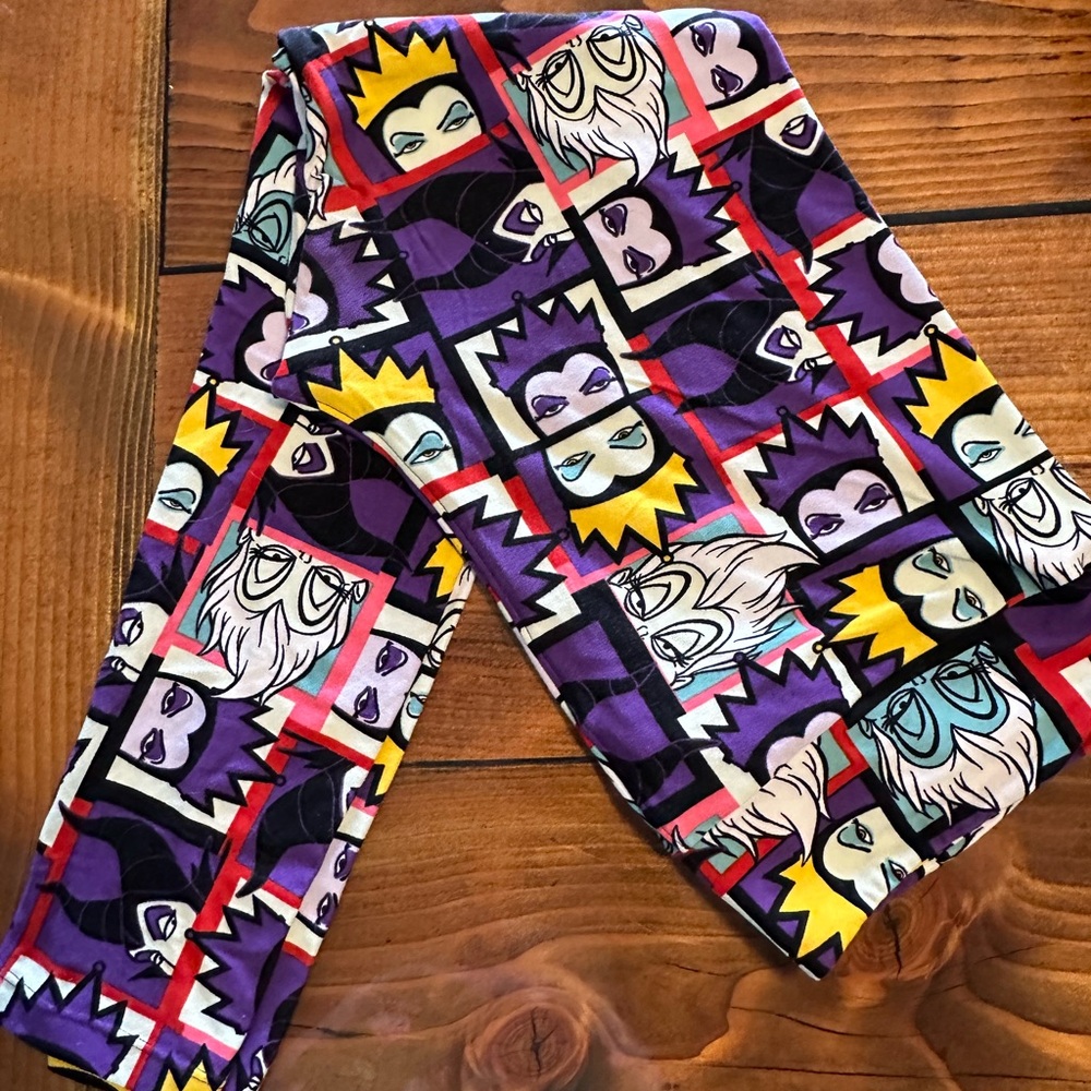 Disney Villains LuLaRoe Tc Leggings